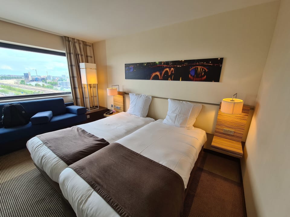 Zimmer Mövenpick Hotel Amsterdam City Centre