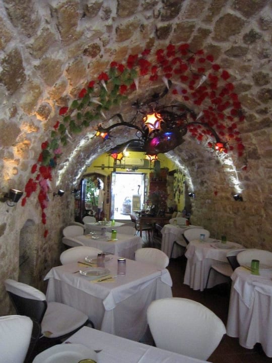 Restaurant Avli Lounge Apartments