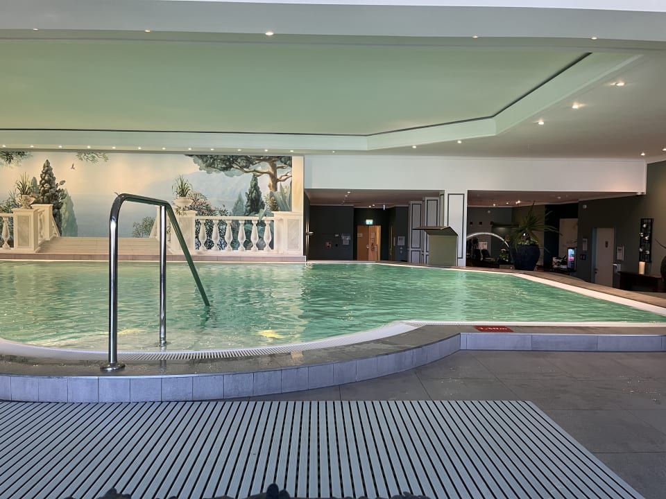 Pool Hotel Palace Berlin