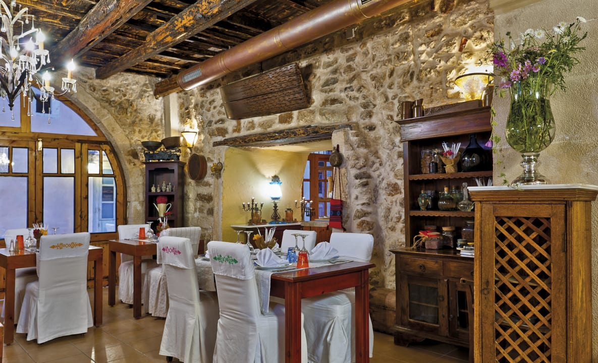 Avli Restaurant Avli Lounge Apartments