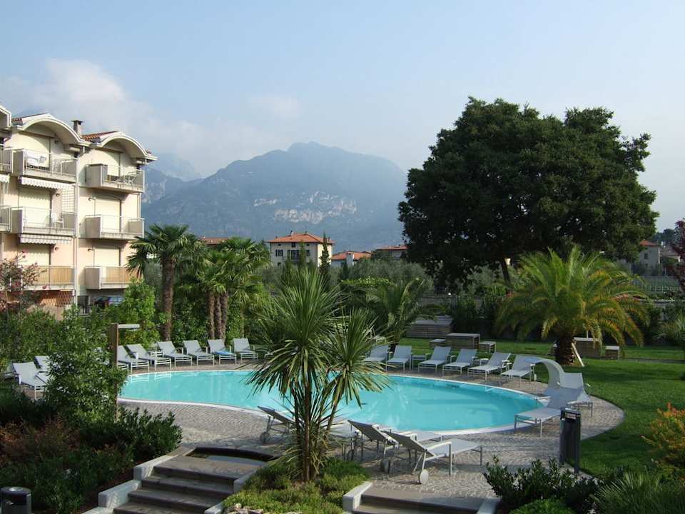 Pool 4Limoni, Riva 4 Limoni Apartment Resort