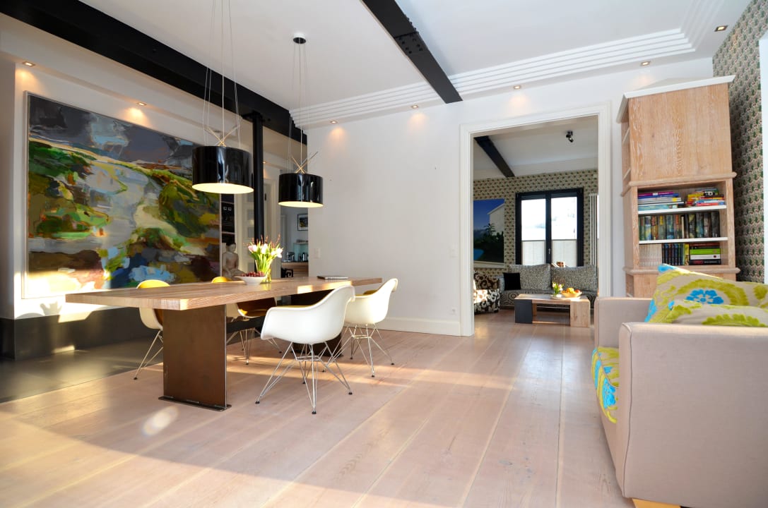 Der Essbereich im Wohnzimmer. Villa Tusculum