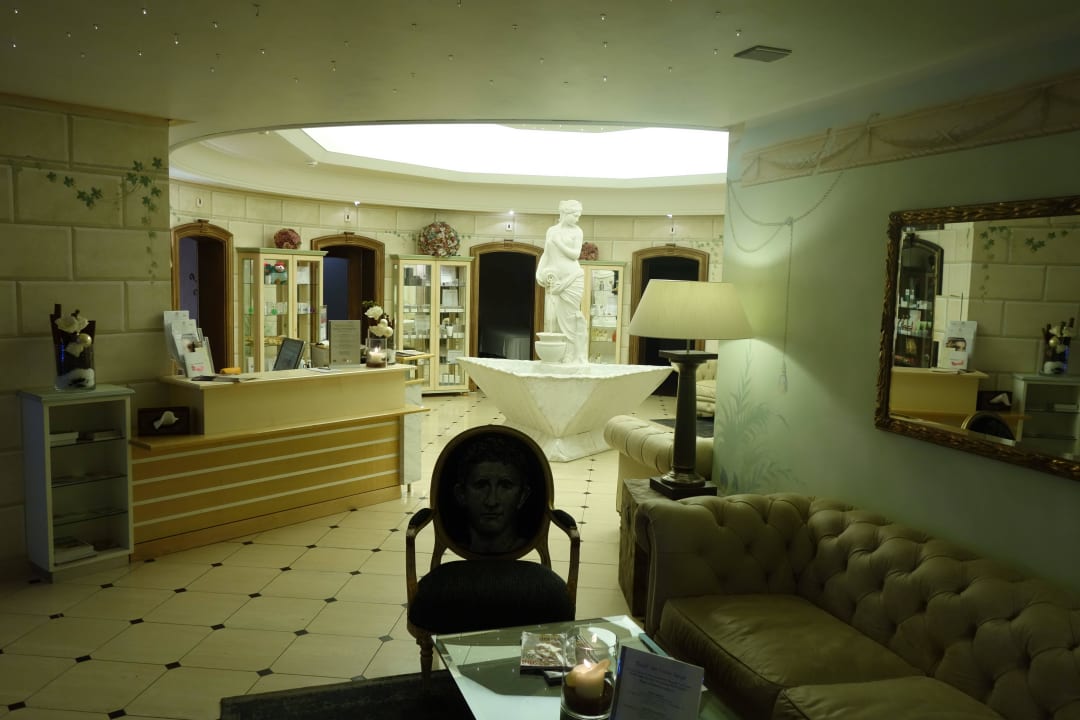 Eingang Spa Alpenrose - Familux Resort