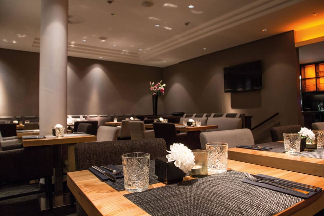 Restaurant Grill by Boston Hotel NEWBERLIN