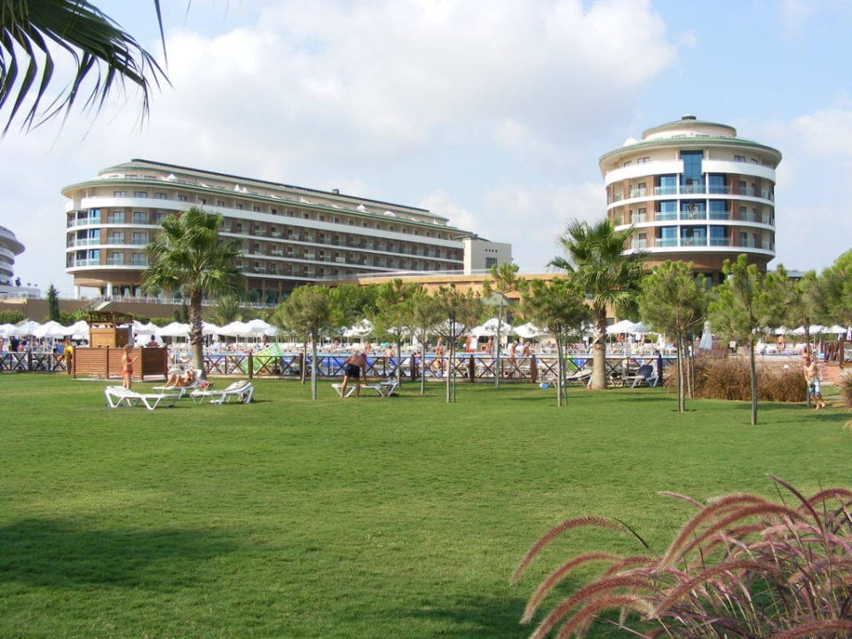 Gesamteindruck vom Strandweg aus Voyage Belek Golf & Spa