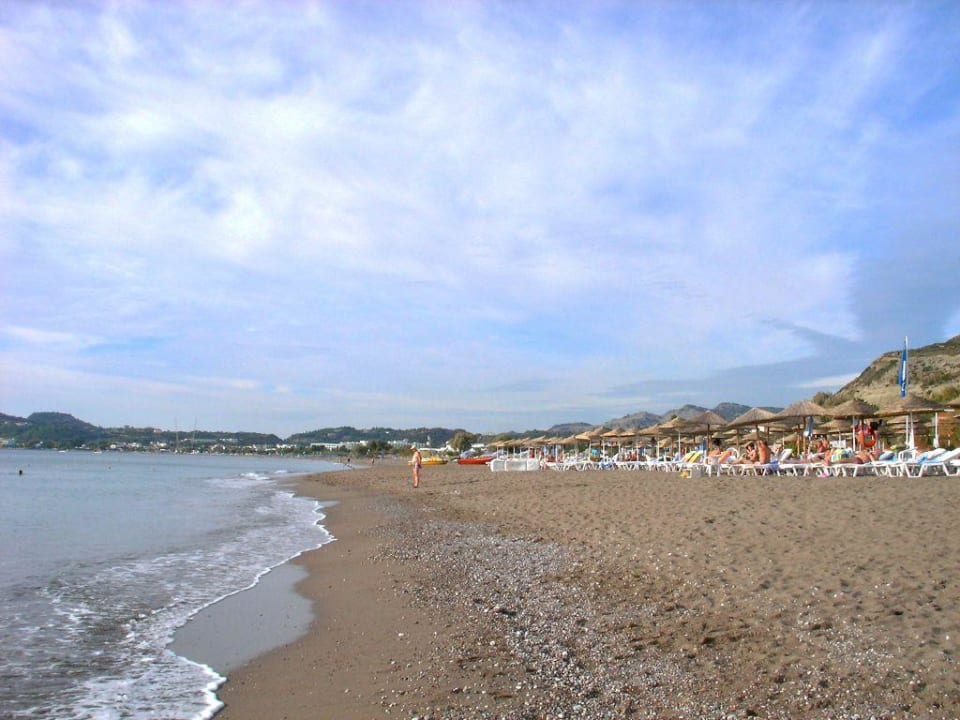Strand in Richtung Faliraki Hotel Calypso Beach