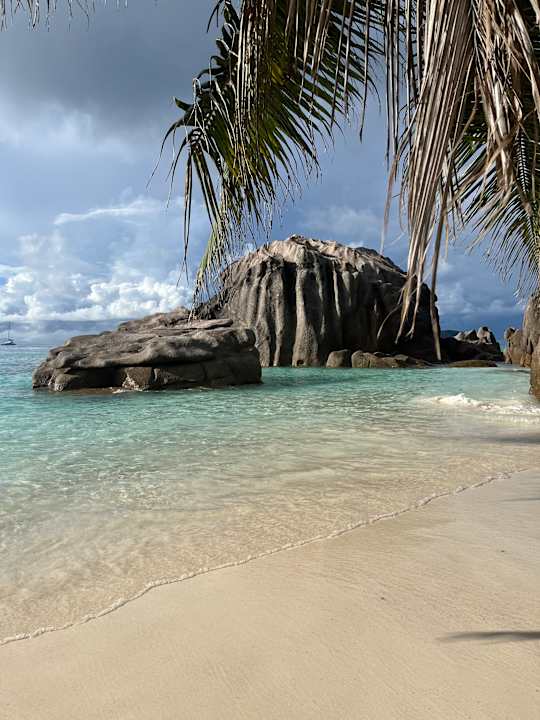 Strand Hotel Patatran Village