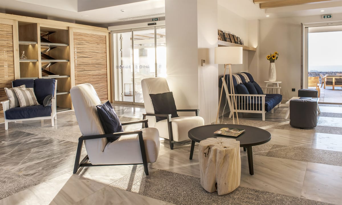 Lobby Summer Senses Luxury Resort