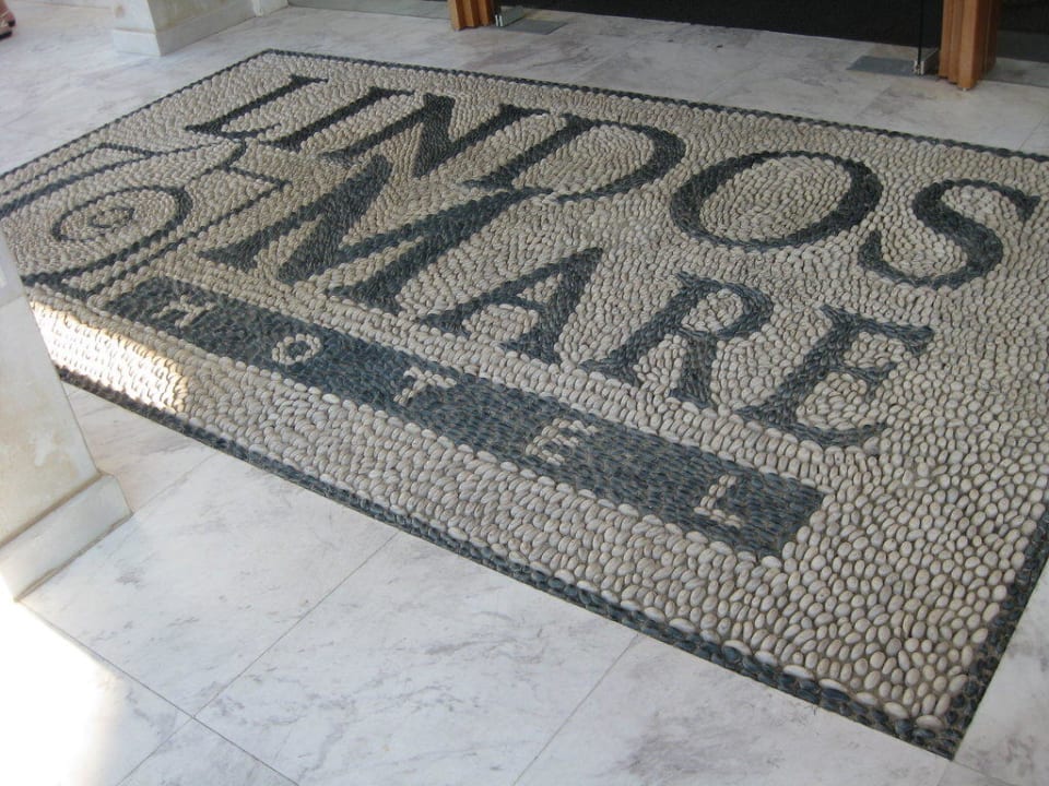 Eingang Lindos Mare, Seaside Hotel