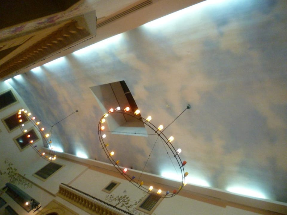 Decke des Restaurants Hotel Medina Belisaire & Thalasso