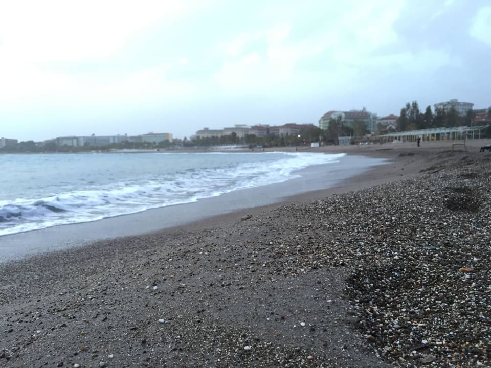 Strand steinig Saphir Resort & Spa