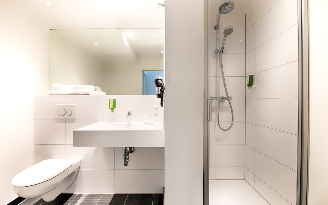 Zimmer ACHAT Hotel Stuttgart Zuffenhausen