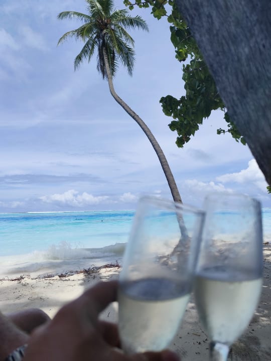 Strand Meeru Maldives Resort Island