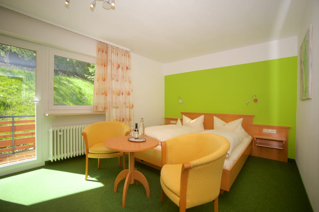 Zimmer Bio-Gästehaus Weiß