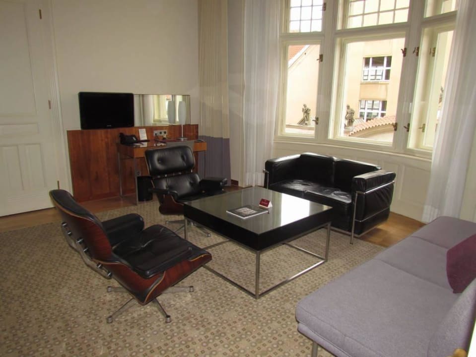 Junior suite #302/303 K+K Hotel Central