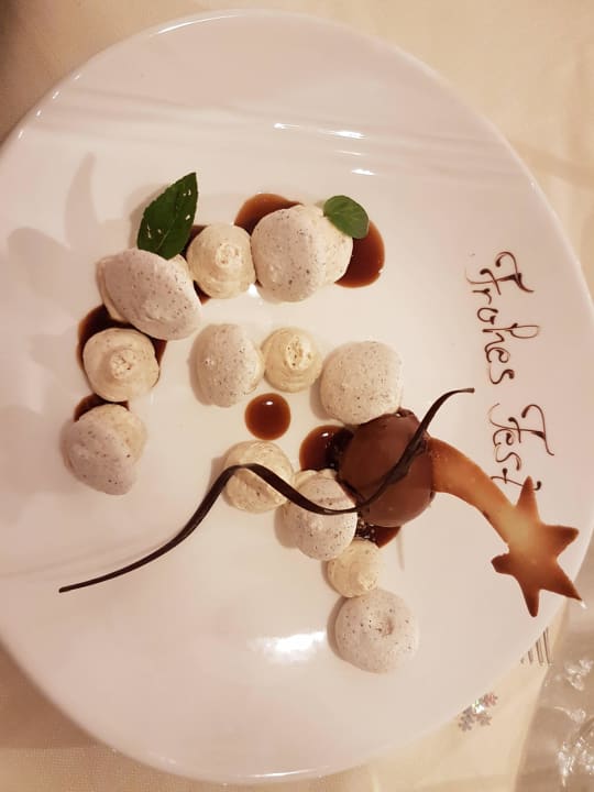 Weihnachtsmenü Wellnessresort Vier Jahreszeiten