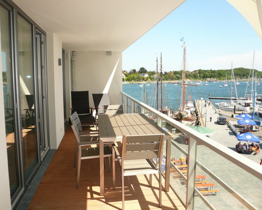 Der große Balkon bzw. Logia Apartmenthaus Hafenspitze - Apartment 33