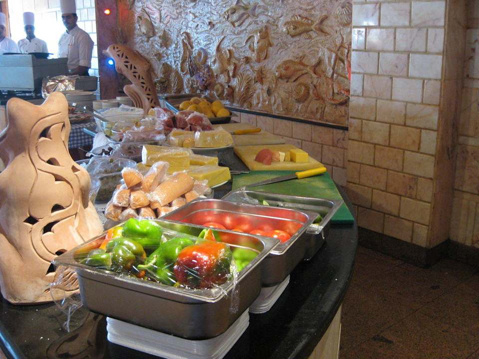Salatbar Happy Life Village