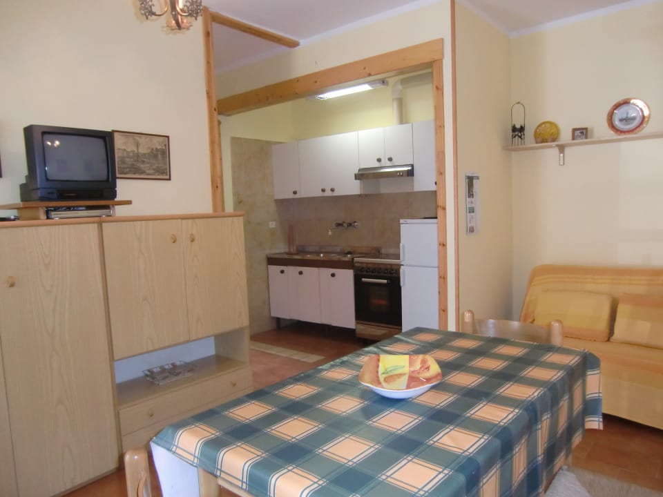 Zimmer Apartment Monica