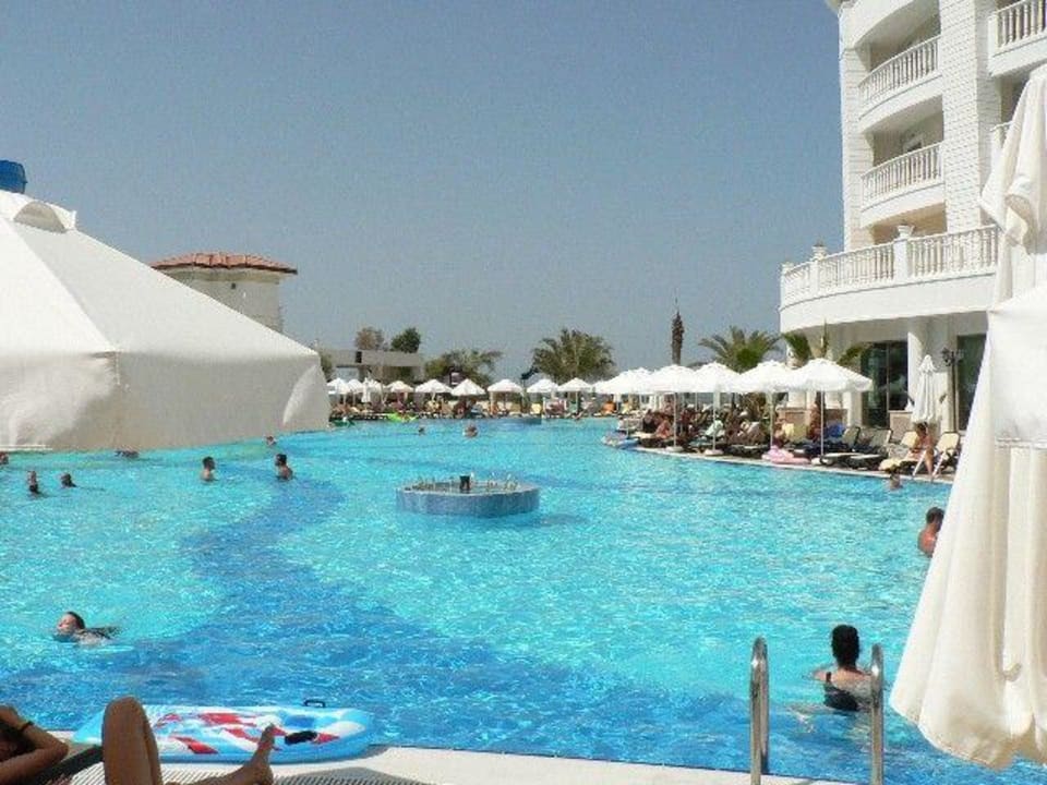 Alba Queen Pool Alba Queen Hotel