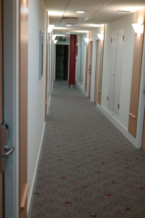 Flur Hotel Ibis Madrid Centro Las Ventas