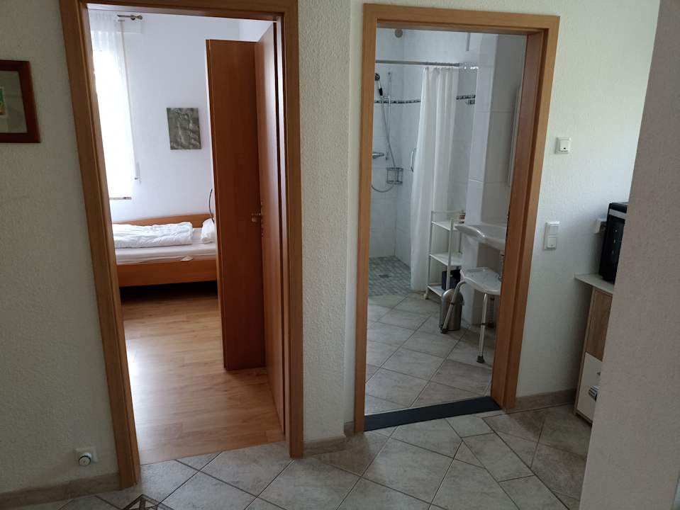 Zimmer Ferienwohnung Seerose