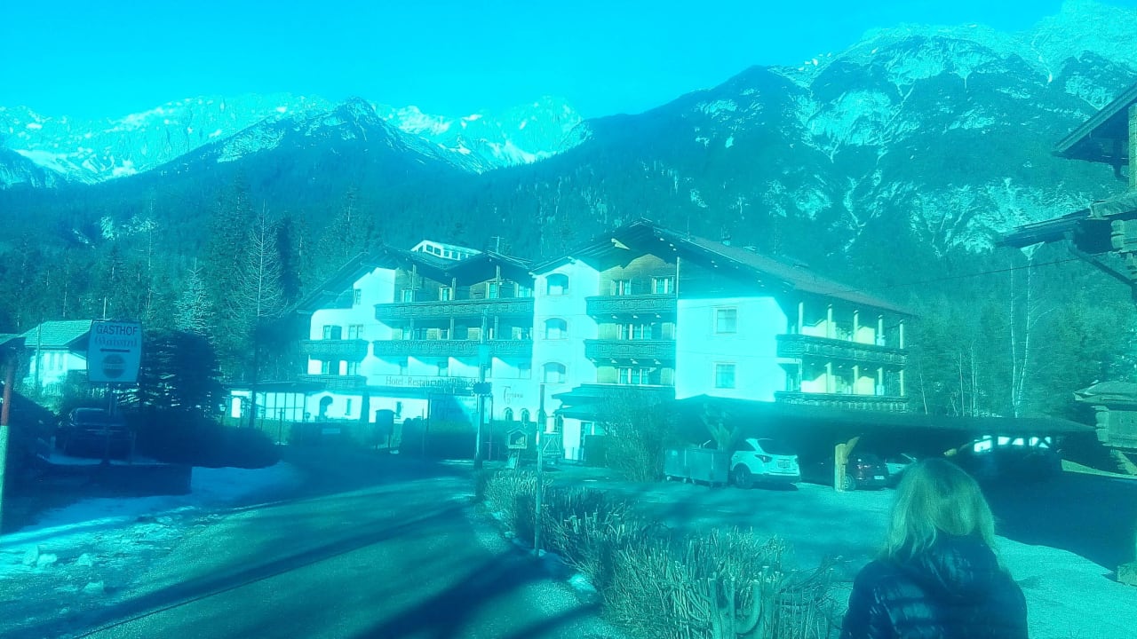 Das sind die 100 Meter  Bergidyll & Hotel Trofana