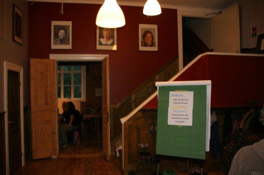 Eingangsbereich zum Haupthaus Aktivcenter Stömne