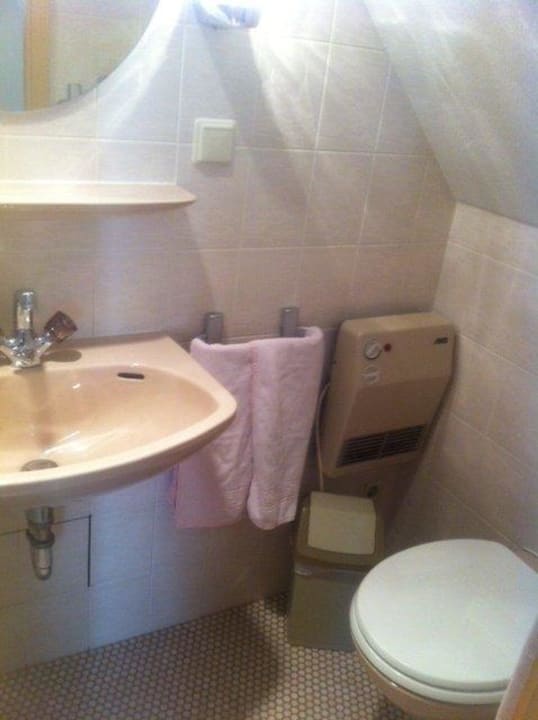 WC des Doppelzimmers Hotel Gasthof Zur Post