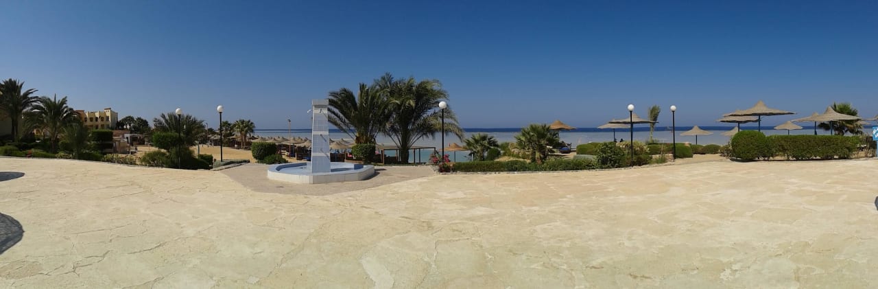 Basen Blue Reef Red Sea Resort