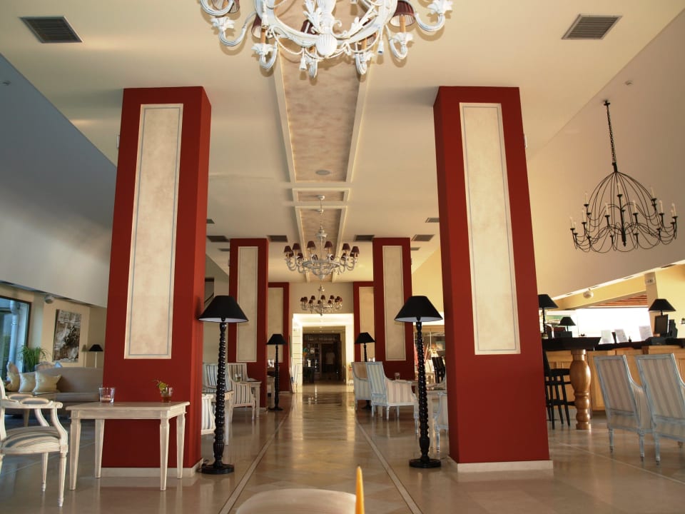 Main bar Olympian Bay Grand Resort