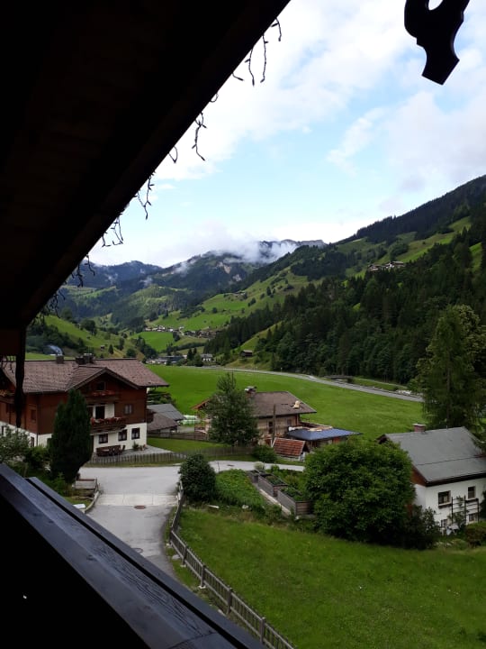 Ausblick Hotel Appartmenthaus Schützenhof - Schied
