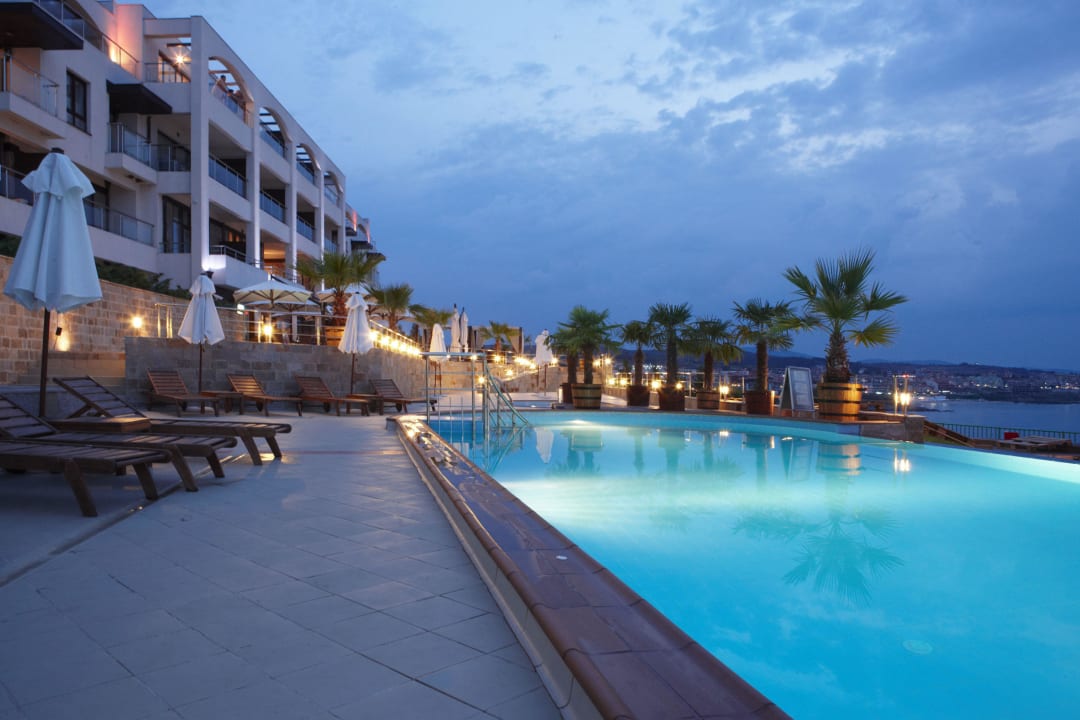 Апартотель Офир - вечернее фото Ofir Luxury Apartments