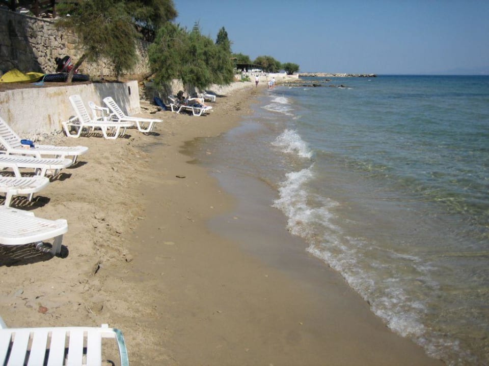 Sandstrand am Hotel Hotel Belussi Beach