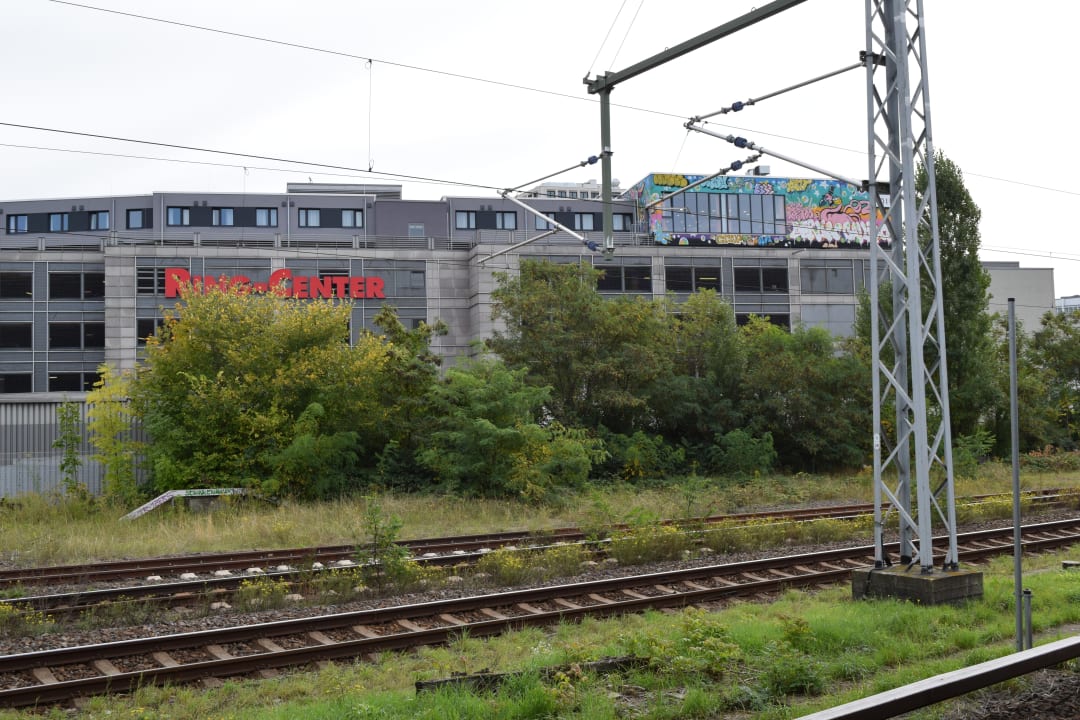 Außenansicht Holiday Inn - the niu, Hide Berlin Friedrichshain
