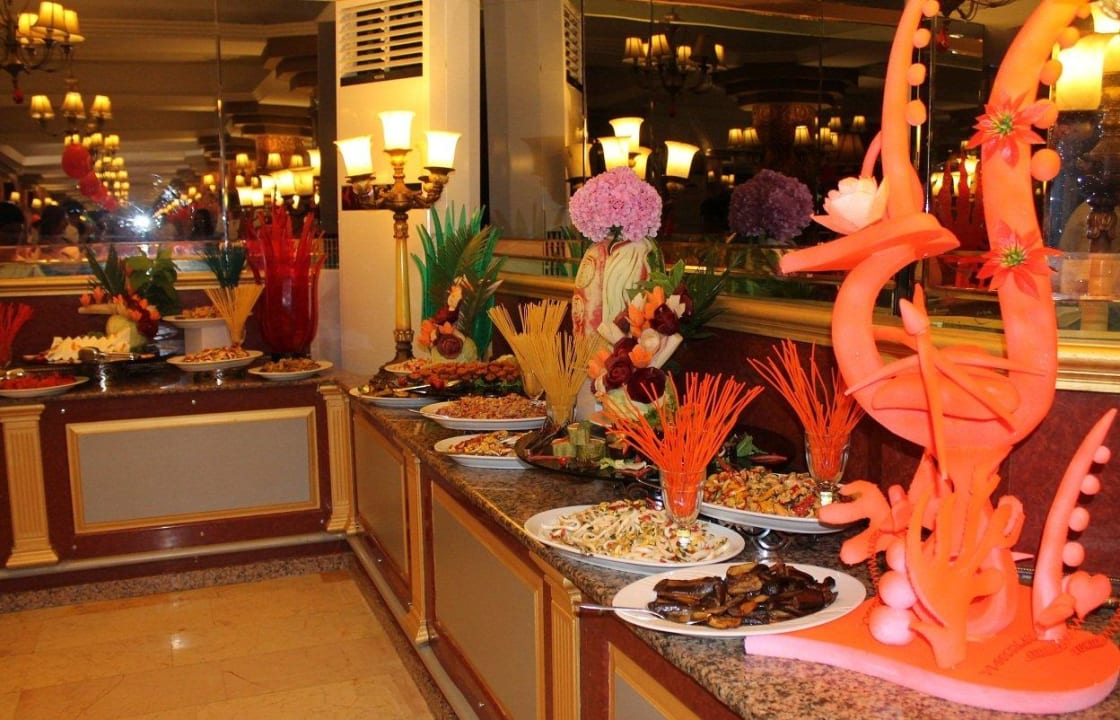 Ein winziger Ausschnitt aus dem Speisenangebot Botanik Hotel & Resort