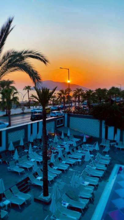 Ausblick Kaila Beach Hotel