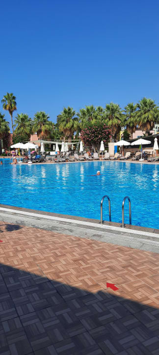 Pool VONRESORT Golden Beach