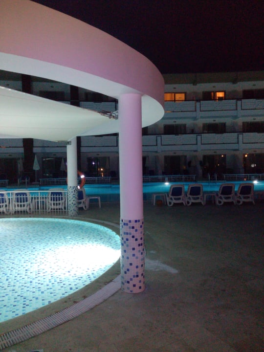 Poolanlage Ephesia Holiday Beach Club