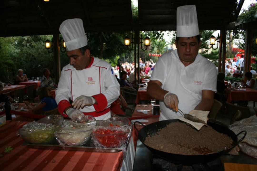 Türkischer Abend Trendy Aspendos Beach Hotel