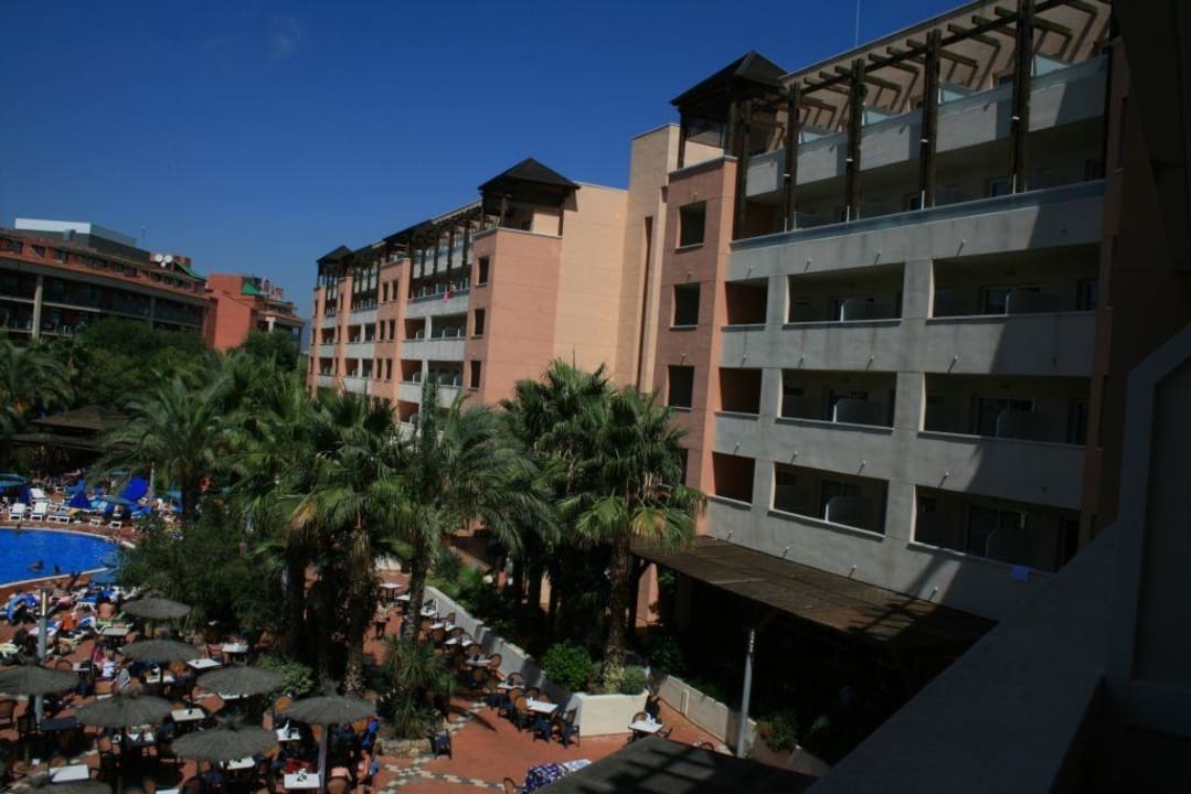 Hotel Innenanlage H10 Salauris Palace