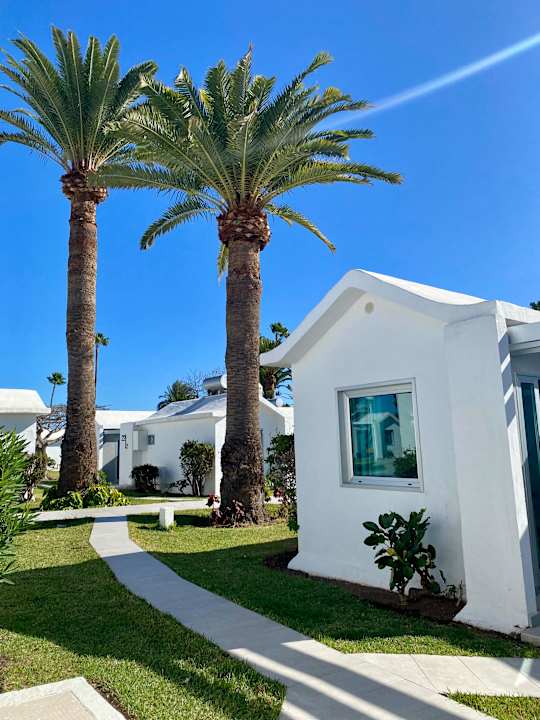 Außenansicht Canary Garden Club