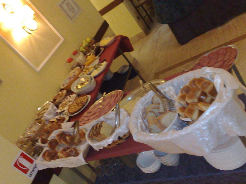 Frühstücksbüffet Hotel Astoria Garden