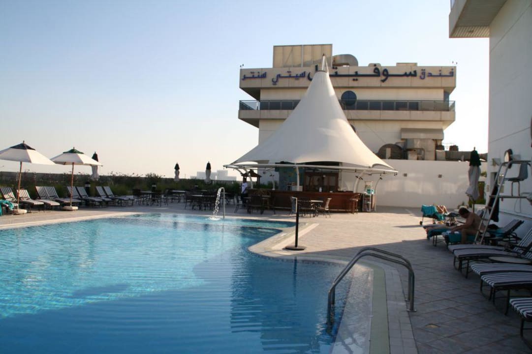 Pool Pullman Dubai Creek City Centre