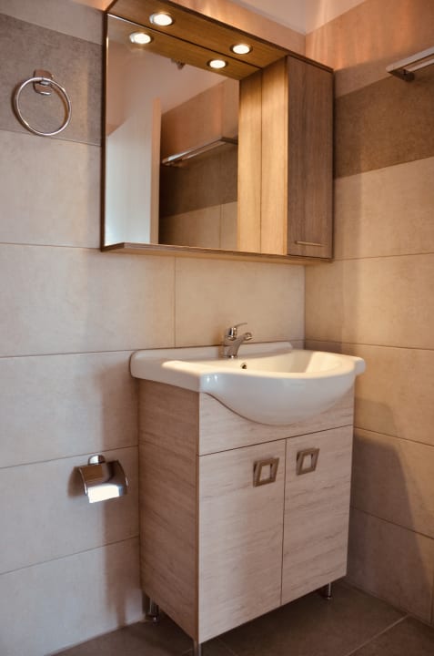 Zimmer Helona Houses