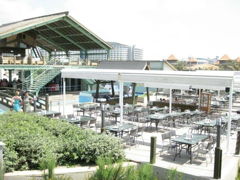 Laila Snack Bar und Sandal Restaurant Limak Lara Deluxe Hotel & Resort