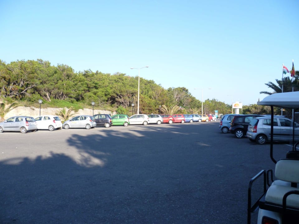 Parkplatz Hotel Kalithea Horizon Royal