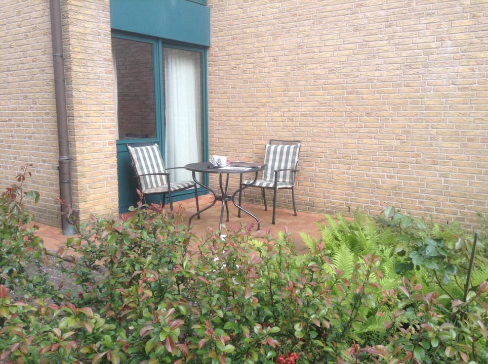 Terrasse vor unserem Zimmer Hotel Waldschlösschen Schleswig