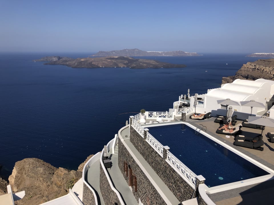 Pool Hotel Petit Palace