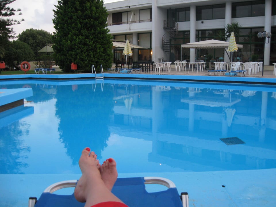 Бассейн Hotel Kalithea Sun & Sky